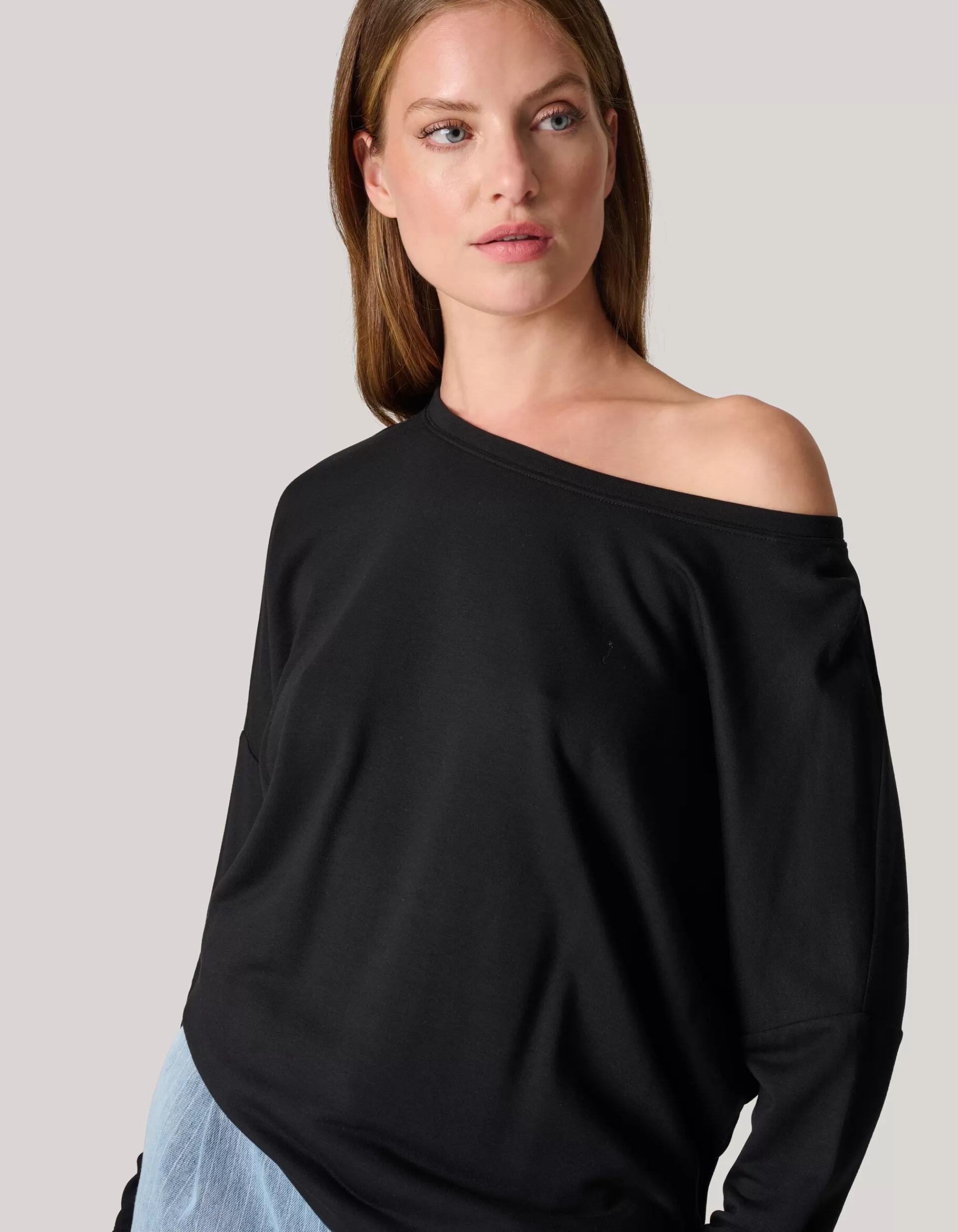 Basis Oversized Top Zwart>Shoeby Outlet