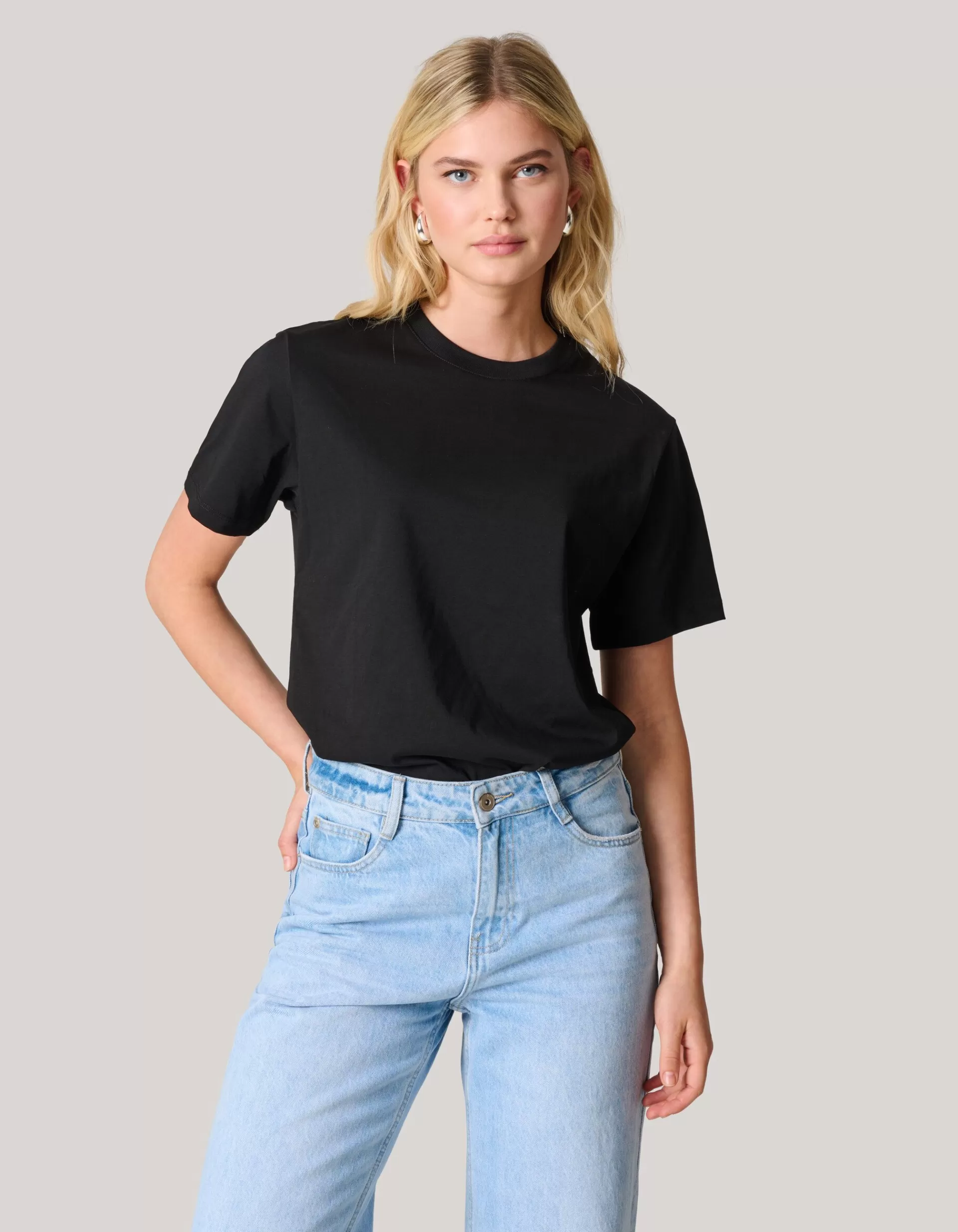 Basis T-shirt Zwart>Shoeby Fashion