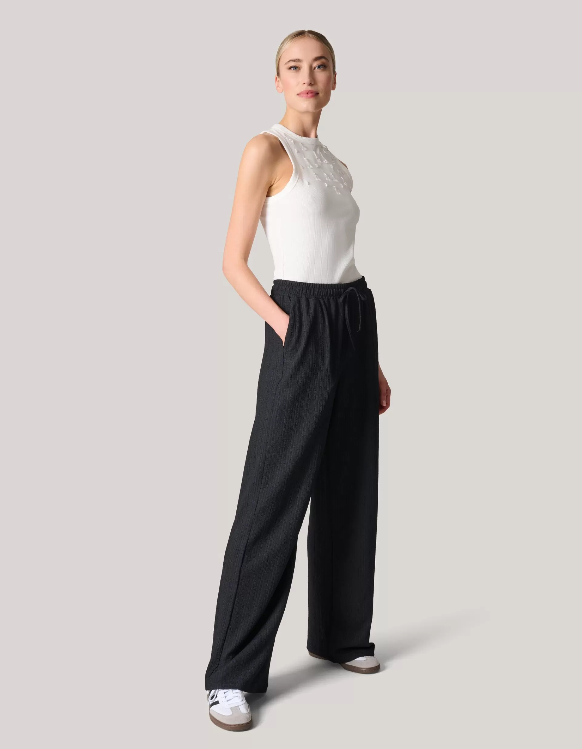 Crinkle Wide Leg Broek Zwart>Shoeby Outlet