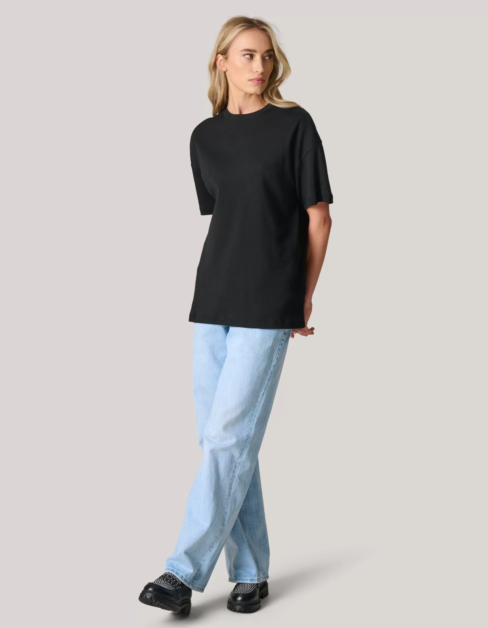 Oversized Basic T-shirt Zwart>Shoeby Cheap