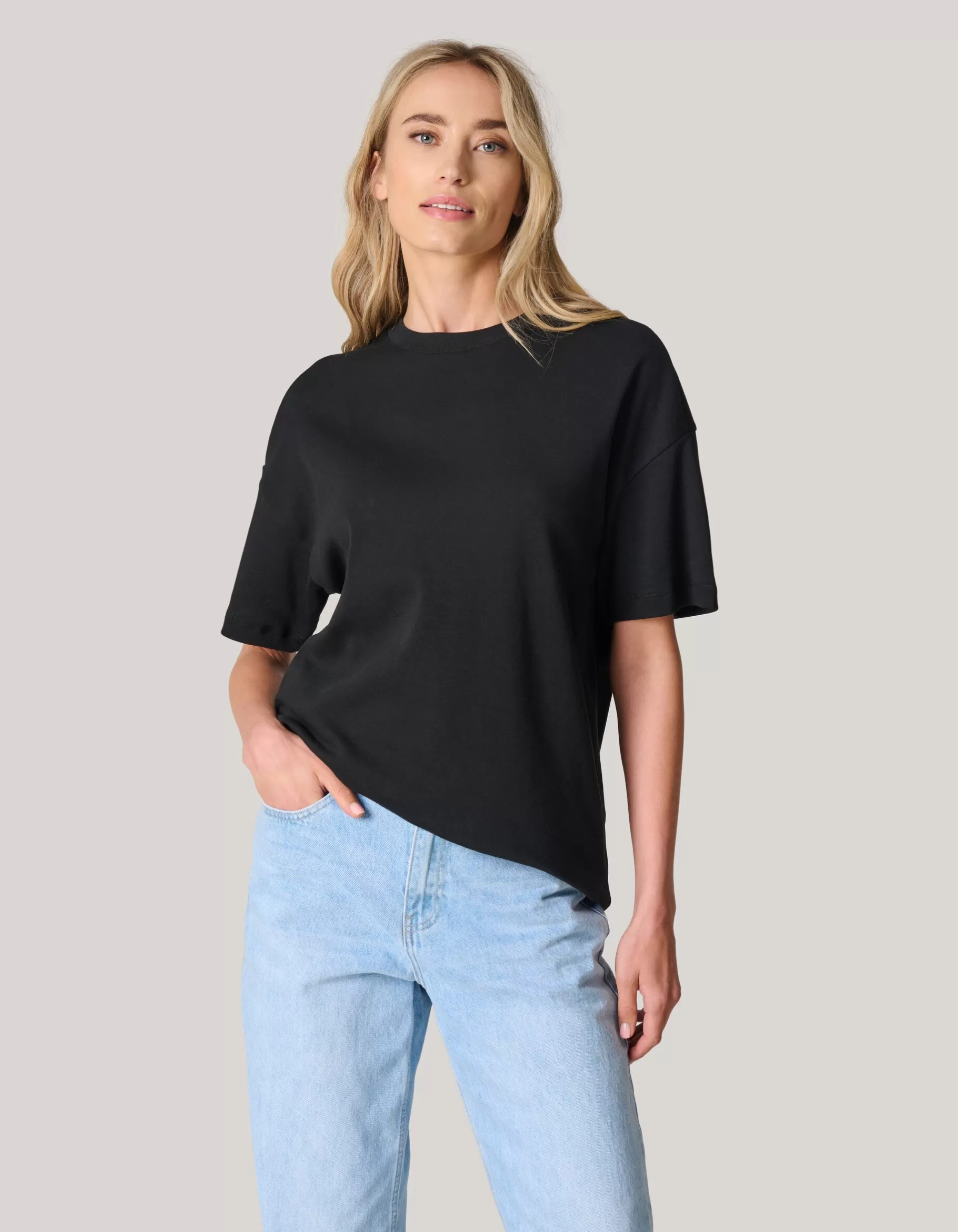 Oversized Basic T-shirt Zwart>Shoeby Cheap