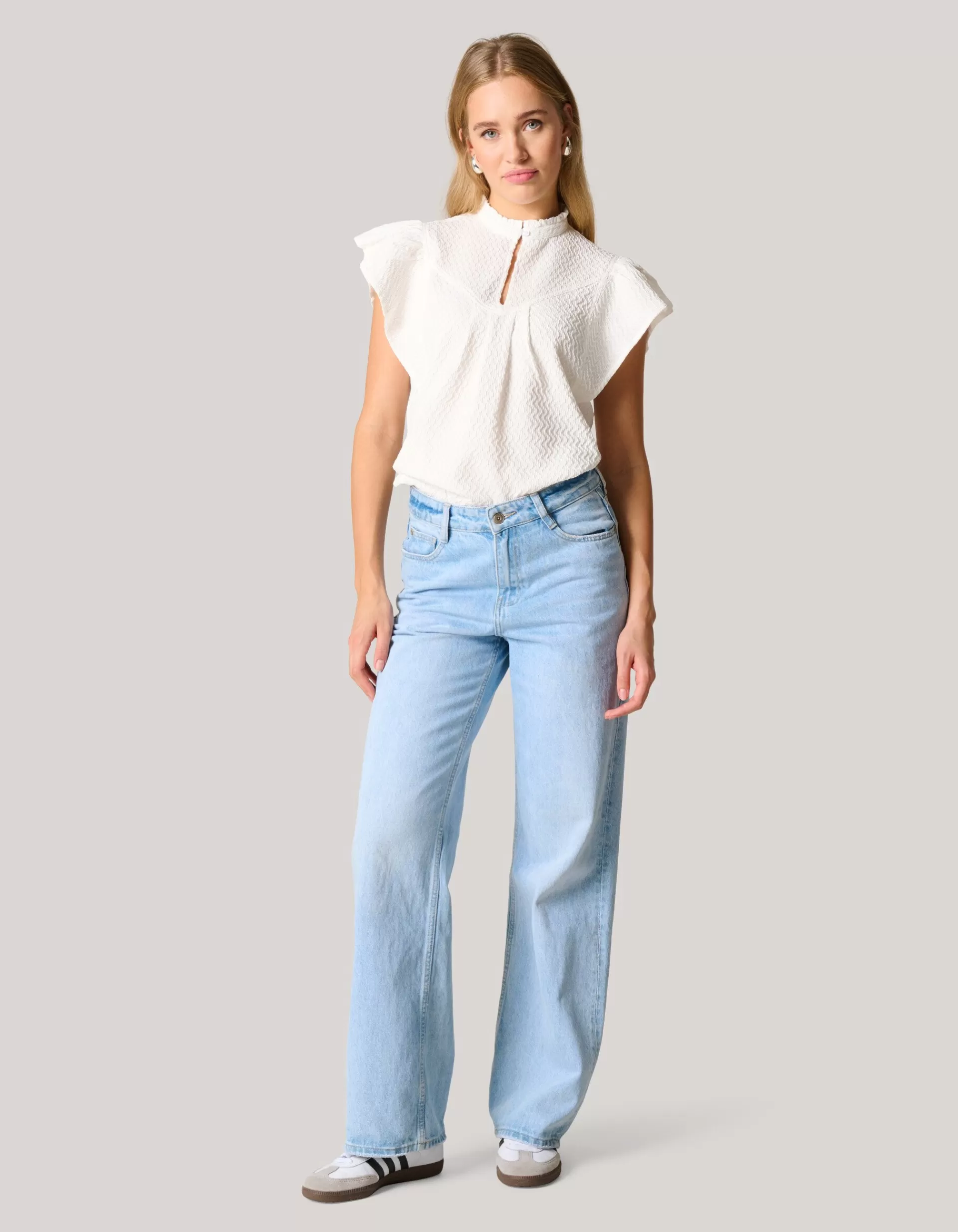 Structuur Ruffle Top Wit>Shoeby Sale