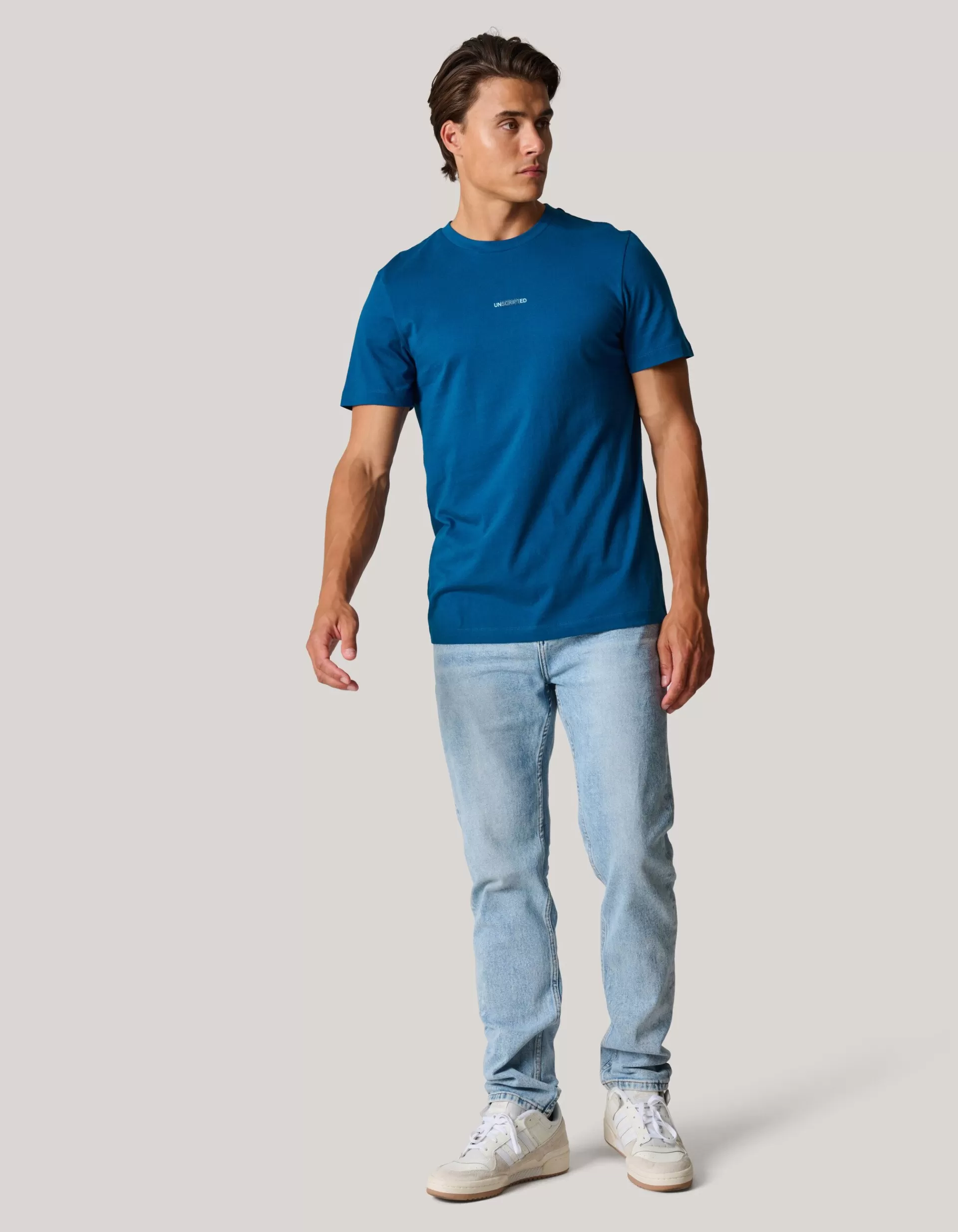 Tapered Fit Jeans Lichtblauw L32>Shoeby Outlet