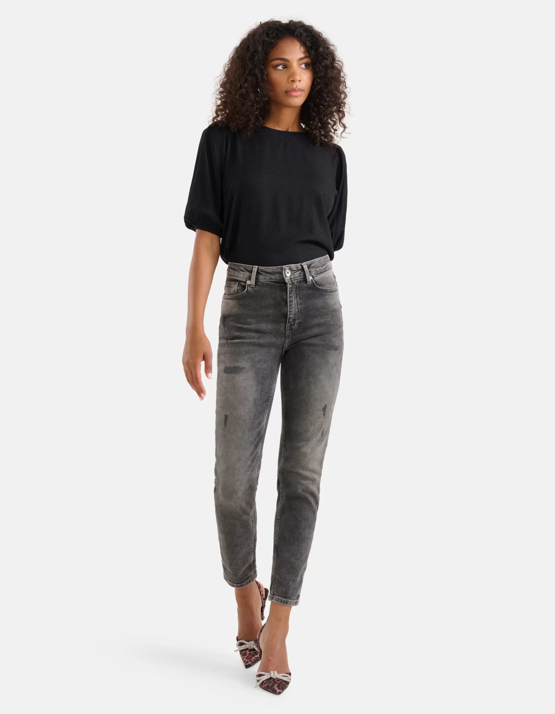 Tapered Fit Jeans Zwart L29>Shoeby Online